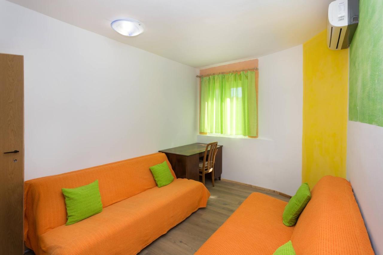 Panorama Rooms 1 สปลิท ภายนอก รูปภาพ