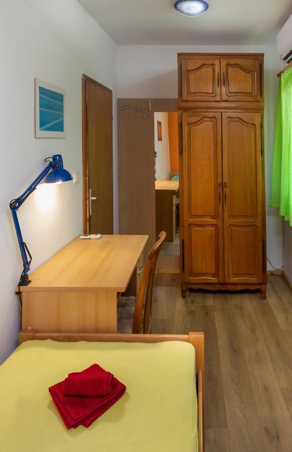Panorama Rooms 1 สปลิท ภายนอก รูปภาพ